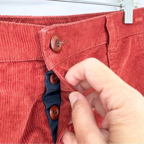 Birdwell Women's Classic Corduroy Shorts Mid Rise Red Size 12 Outdoor Gorpcore - Picture 9 of 15